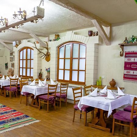 Hotel Bachus Kişinev Dış mekan fotoğraf