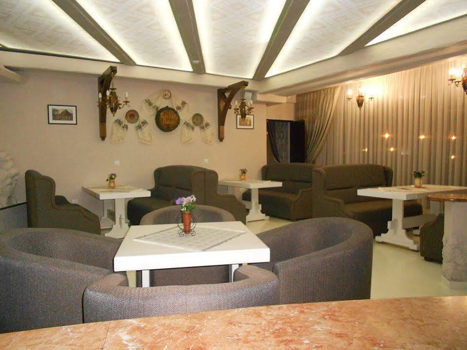 Hotel Bachus Kişinev Dış mekan fotoğraf